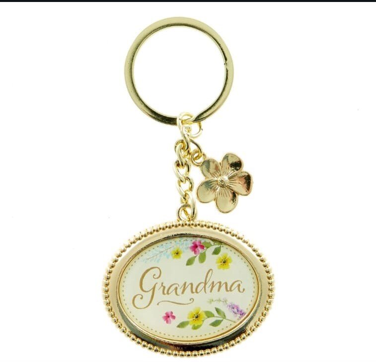 Sentimental Grandma Keyring
